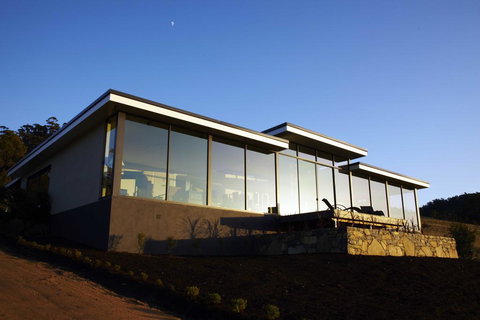 Dragonfly Lodge - Bridge Guide 1