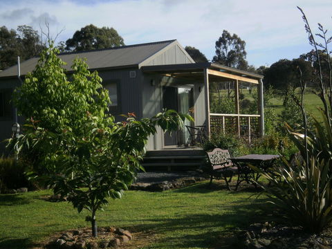 Duffy's Country Accommodation - Click Find 2