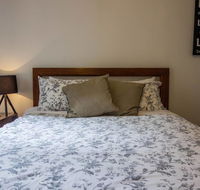 East Melbourne - Click Find