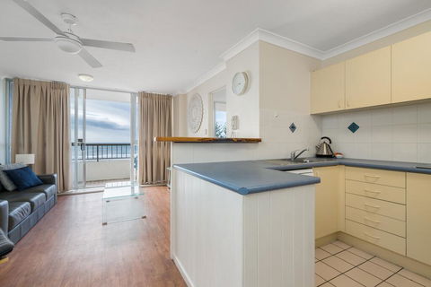 Eden Tower Apartments - Bridge Guide 2