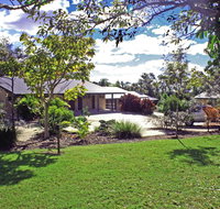 Emeraldene Inn  Eco-Lodge - Click Find