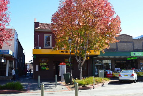 Empire Hotel Goulburn - Click Find 0