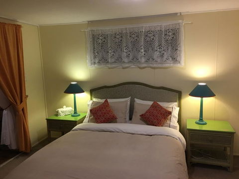 English Gardens - Forest Spa Suite - Click Find 2