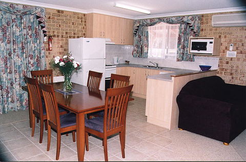 Esperance Seafront Holiday Units - Lawyer Find 2