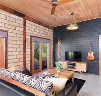 Falls River Luxury Accommodation - Click Find
