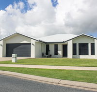 Family Friendly Holiday Home - Click Find