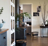 Farmer Smith Estate - Sunrise Retreat - Click Find