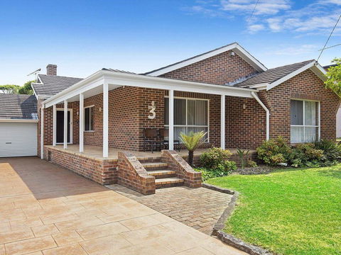 Fern Way Beach House - 70m To Beach - Bet 4u 0