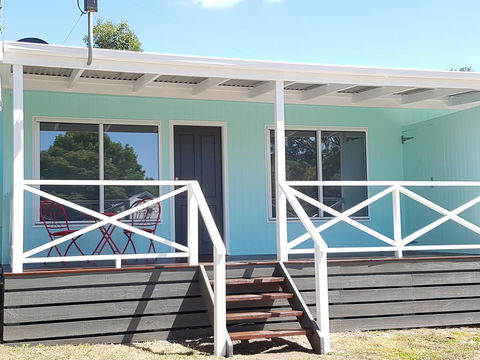 Fish Creek Alkira Accommodation - Click Find 2