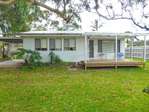 Frangipani Cottage @ Callala Beach - Bet 4u 0