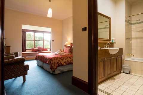 Franklin Manor - Click Find 1