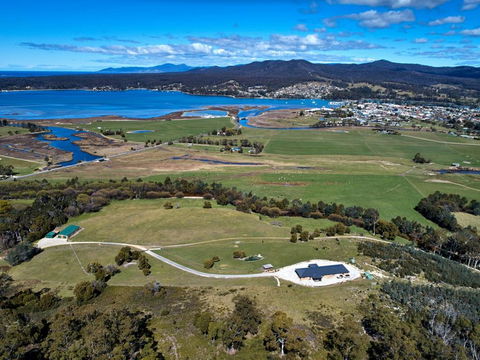 George River Park (House, 100 Acres, Animals, Views) - Bet 4u 0