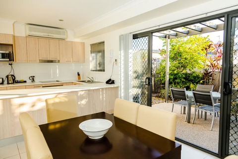 Gladstone Heights Executive Apartments - Bet 4u 2