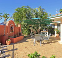 Golden Cane Bed  Breakfast - DBD