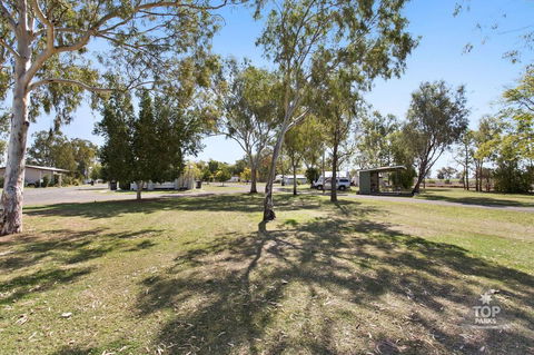 Goondiwindi Holiday Park - Click Find 2
