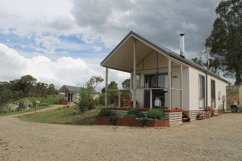 Grace Cottages - Click Find 0
