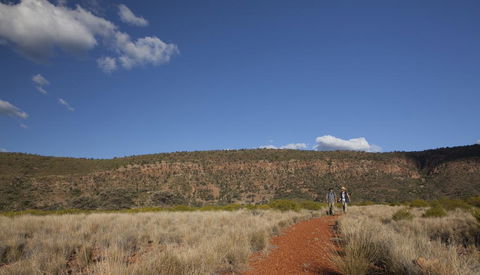 Gundabooka National Park Cottages - Bridge Guide 2