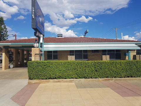 Gunsynd Motor Inn - Click Find 1