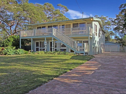 Gunyah - An Idyllic Coastal Getaway - Bet 4u 0