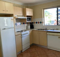 Harbour Side Resort - Click Find