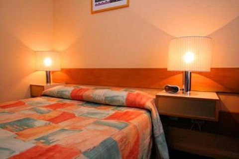 Heemskirk Motor Hotel - Click Find 1