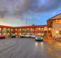 Hi-Way Motel Grafton - DBD