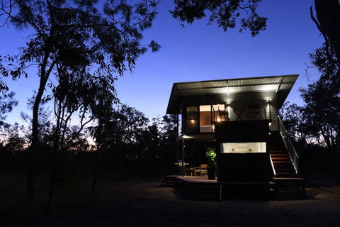 Hideaway Litchfield - DBD 2