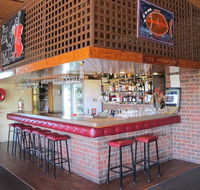 High Country Motel - Click Find