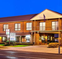 Holbrook Town Centre Motor Inn - Click Find