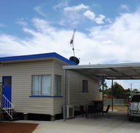Holiday House Clermont - Click Find
