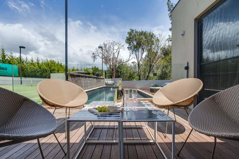 Kalina Retreat: Resort Style Tennis & Pool - Bet 4u 1