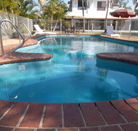 Kinka Palms Beachfront Apartments / Motel - Click Find