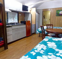 Lake Eacham Tourist Park  Cabins - Click Find