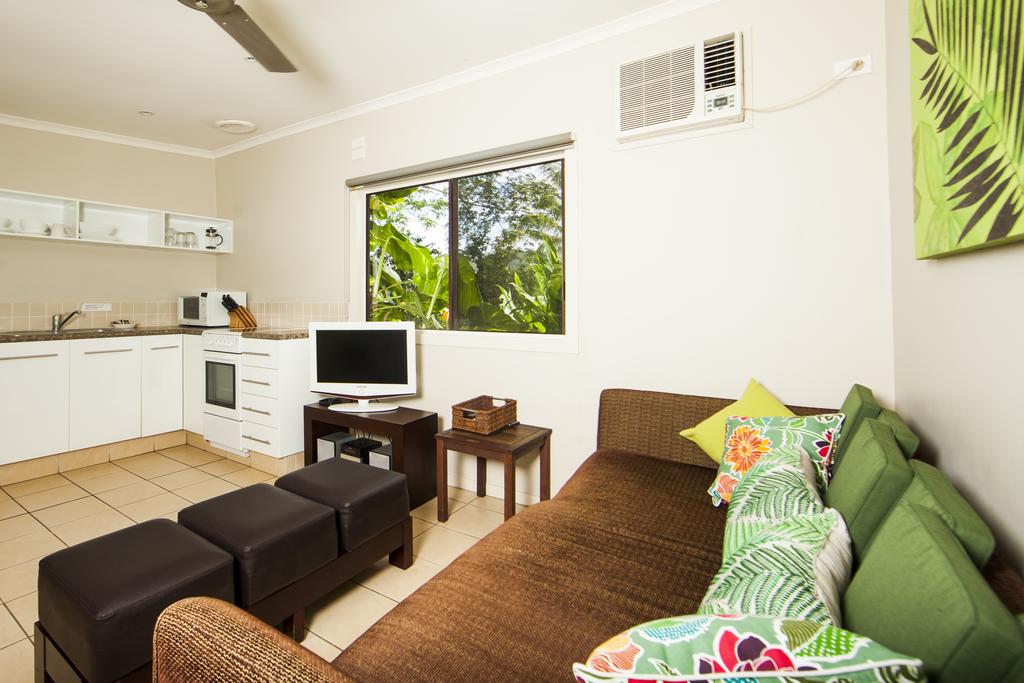 Accommodation Caravonica QLD Click Find