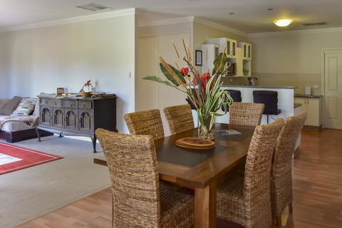Lake Tyrrell Accommodation LTA - Bet 4u 1