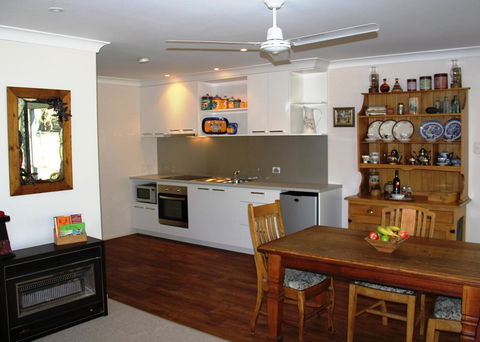 Leo's Rest Bathurst NSW - DBD 2