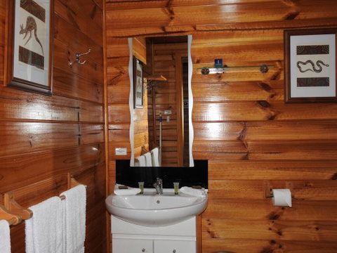 Lumera Eco Chalets - Lawyer Find 2