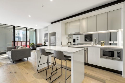 Luxuria Apartments - Manhattan - Lawyer Find 2