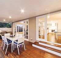 Luxurious Hampton Style 3 Bedroom House - Bet 4u
