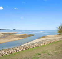 Luxury Beach Unit - Click Find