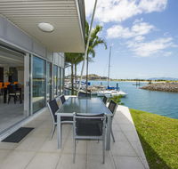 Magnetic Docks Townhouse 1 - Bet 4u