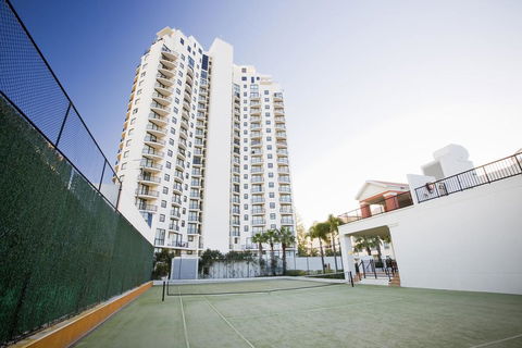 Mantra Coolangatta Beach - Bridge Guide 2