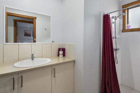 Marsden Court - Click Find 2