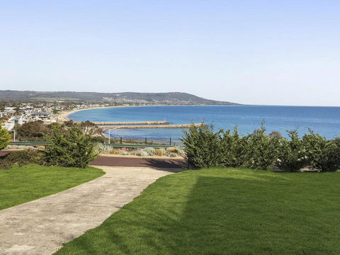 Martha's Villa - Bet 4u 2