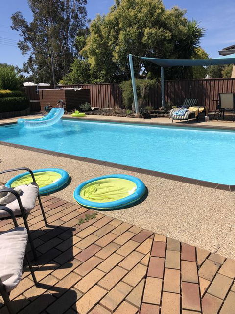 Maudie Bells - Click Find 0