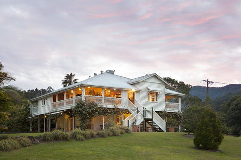 Mavis's Cabins @ Mt Warning - Click Find 0