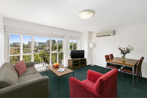 Melbourne Carlton Central Apartment Hotel - Click Find 3