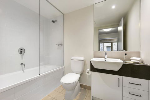 Melbourne Carlton Central Apartment Hotel - Click Find 2