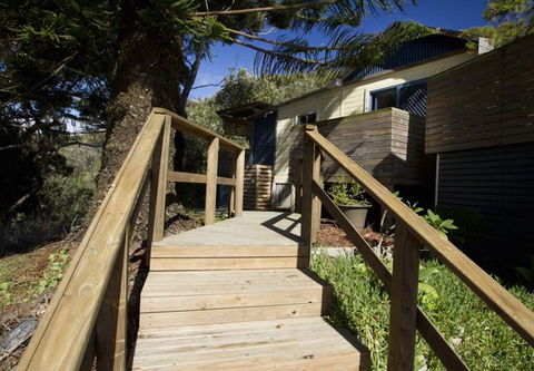 Mick's Beach Cottage - Seal Rocks Beachfront - Click Find 0