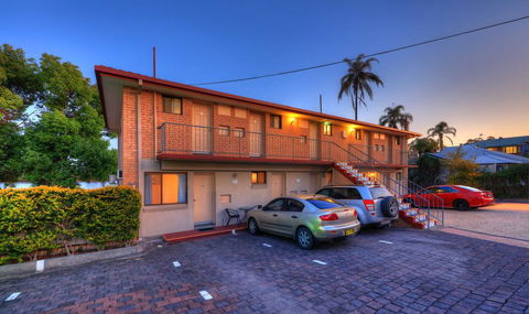 Midlands Motel - Click Find 3